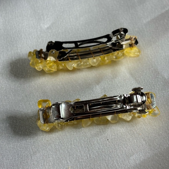 Hand crafted set 2 in. Barrettes w/individually wrapped citrine stone chips - Picture 4 of 5